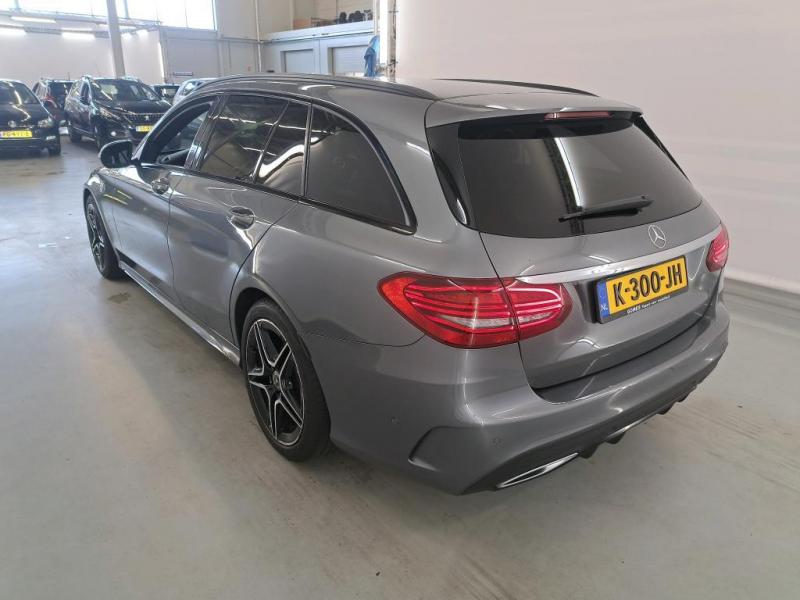 Mercedes - C-klase - pic3