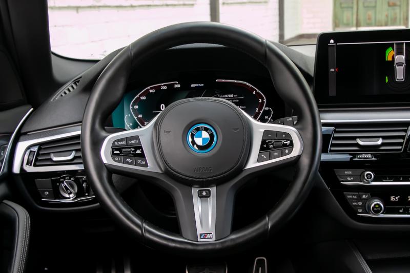 BMW - 530 - pic36