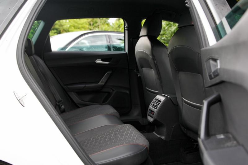 Seat - Leon - pic11