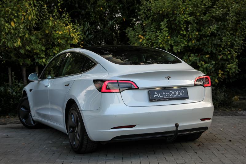 Tesla - Model3 - pic4