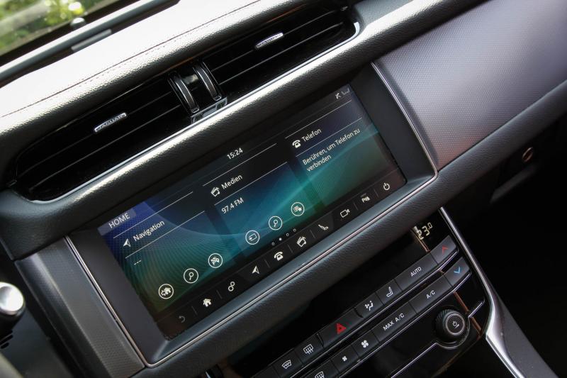Jaguar - XF - pic21
