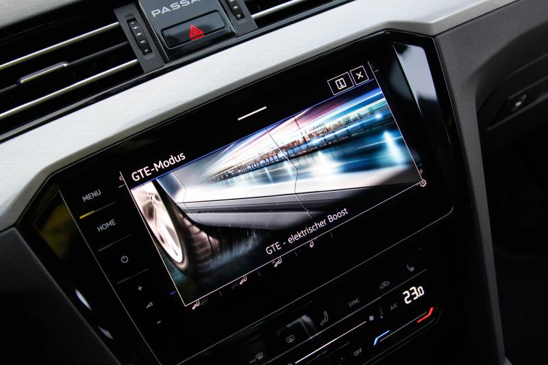 Volkswagen - Passat - pic52