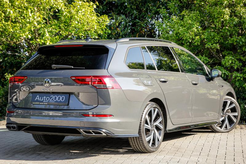 Volkswagen - Golf 8 - pic5
