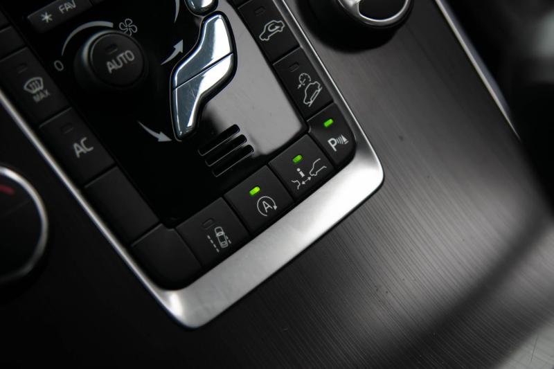 Volvo - XC 60 - pic33