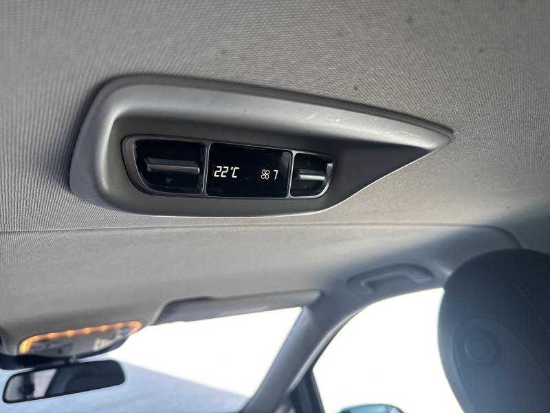 Mercedes - V220 - pic10