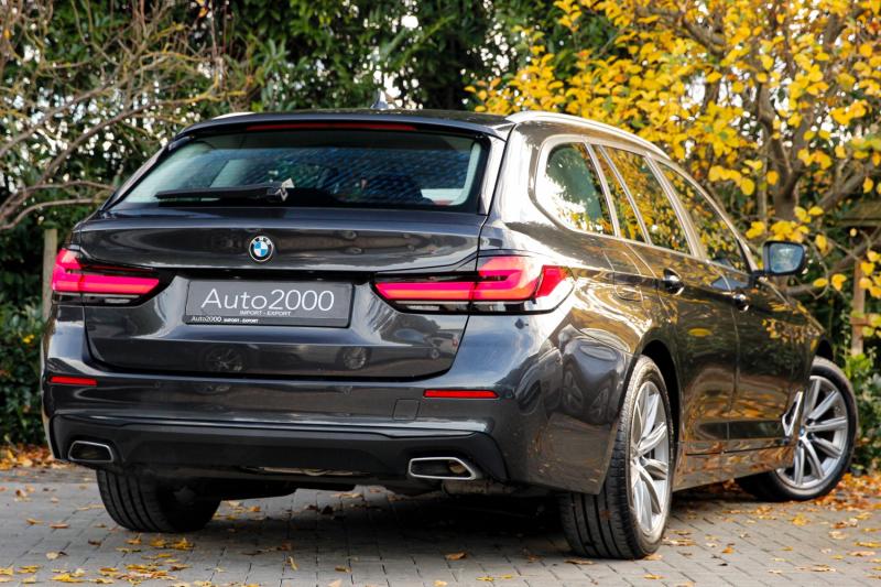 BMW - 520 i - pic3