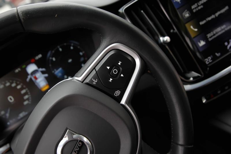 Volvo - V60 - pic32