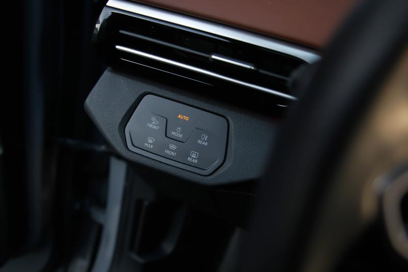 Volkswagen - ID4 - pic18