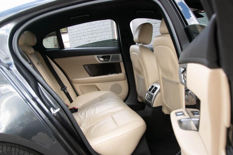 Jaguar - XF - pic12
