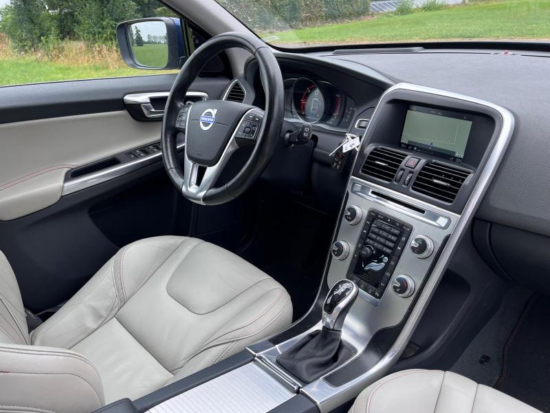 Volvo - XC60 Ocean Race D4 Automāts - pic4