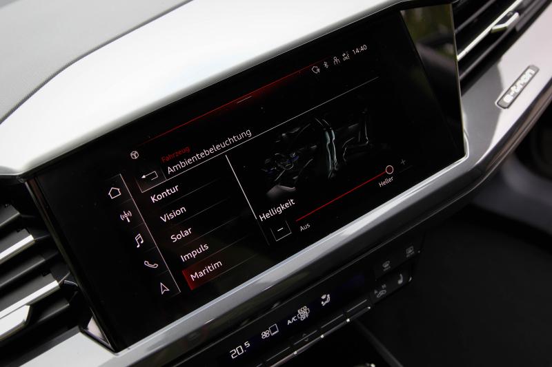 Audi - Q4 - pic25