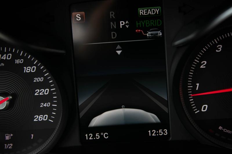 Mercedes - C-klase - pic33