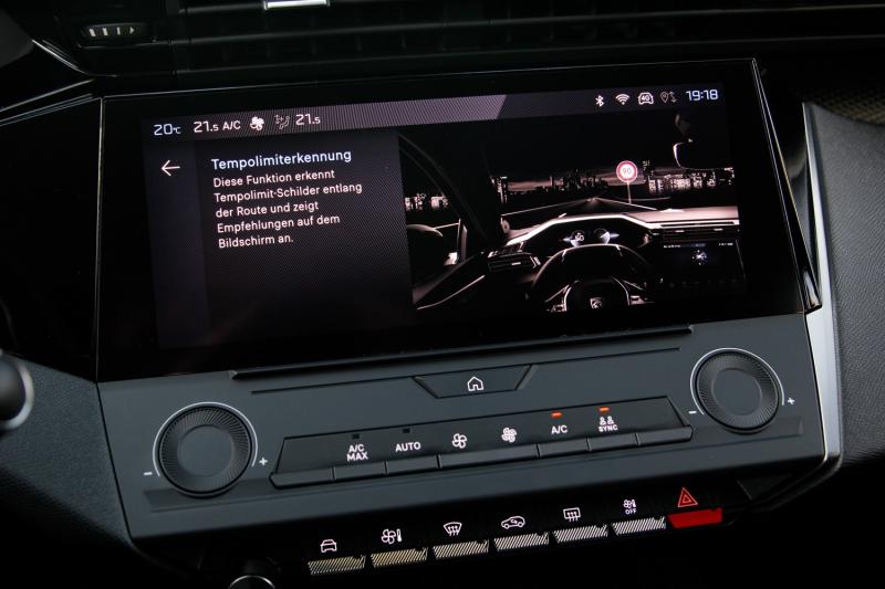 Peugeot - 308 - pic39