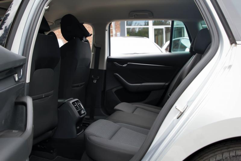 Skoda - Octavia - pic11