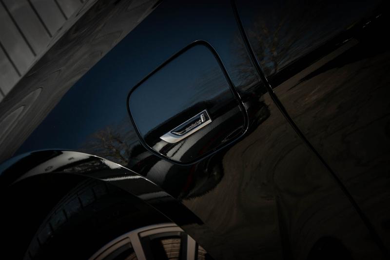 BMW - 320 - pic32