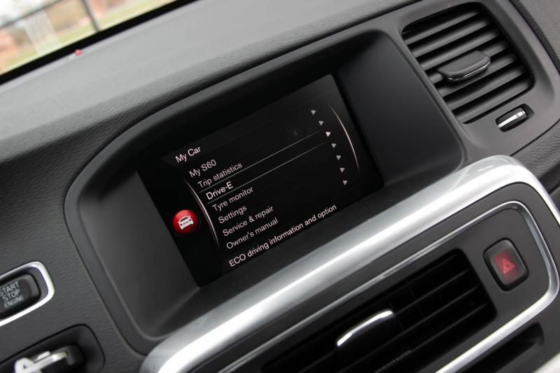 Volvo - S60 - pic35