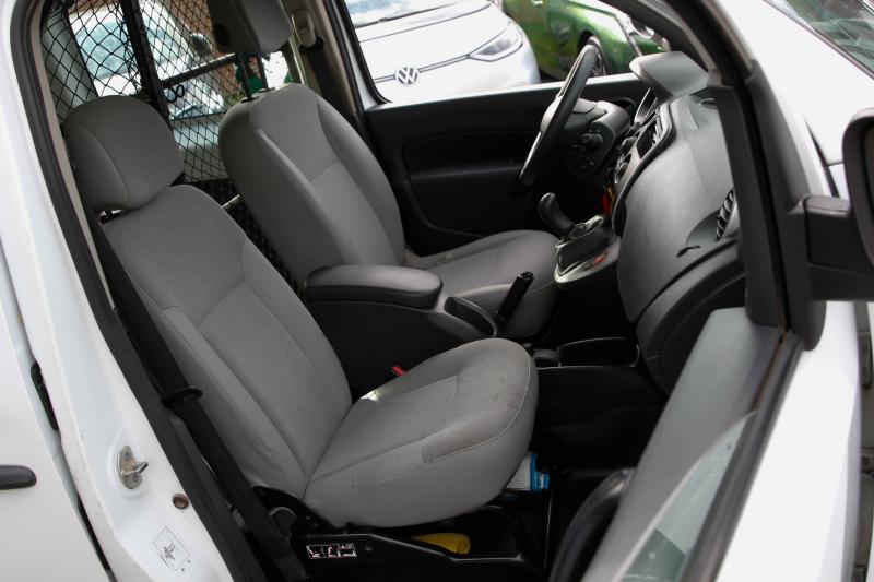 Renault - Kangoo - pic9