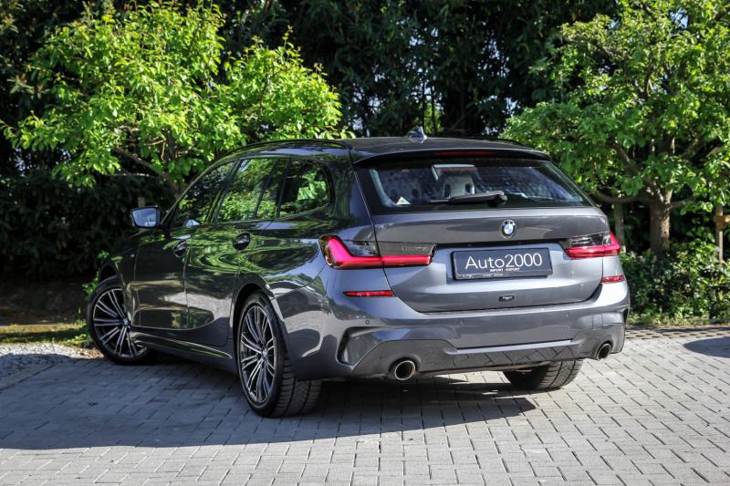 BMW - 320 - pic4