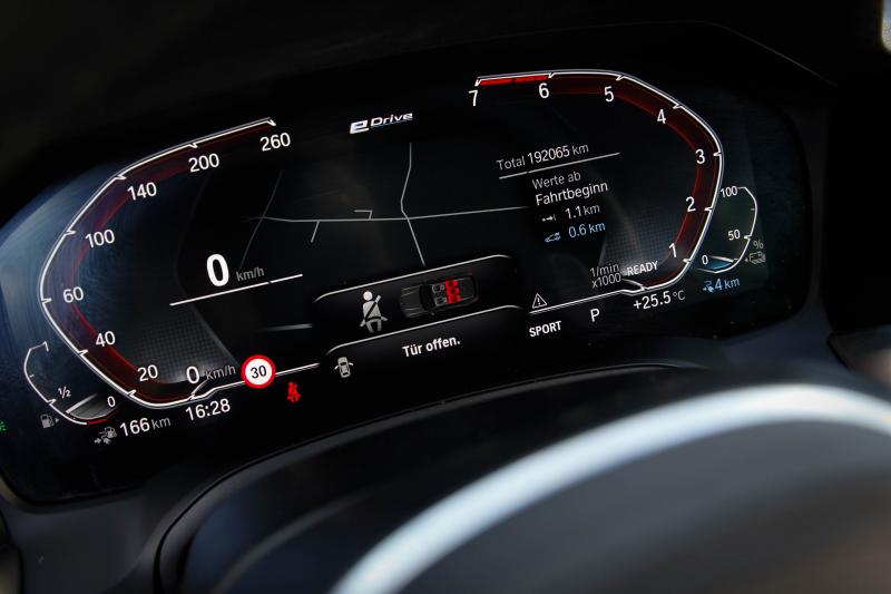 BMW - 330 - pic41