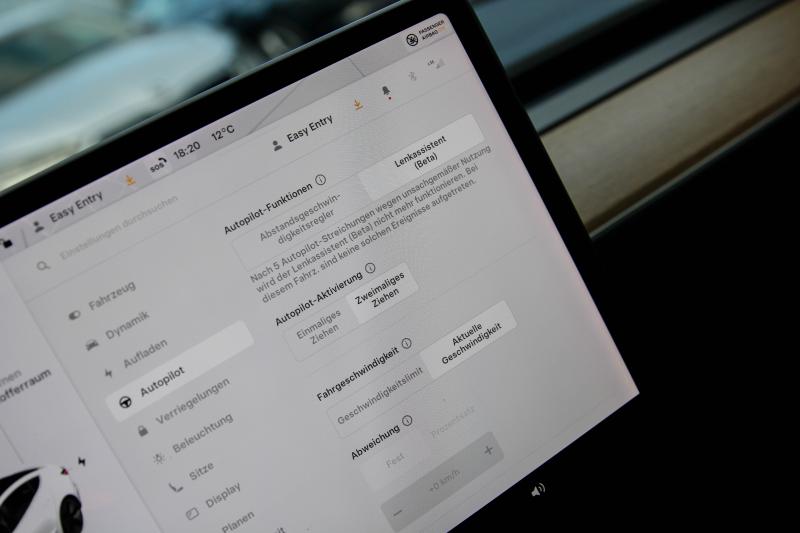 Tesla - Model3 - pic18