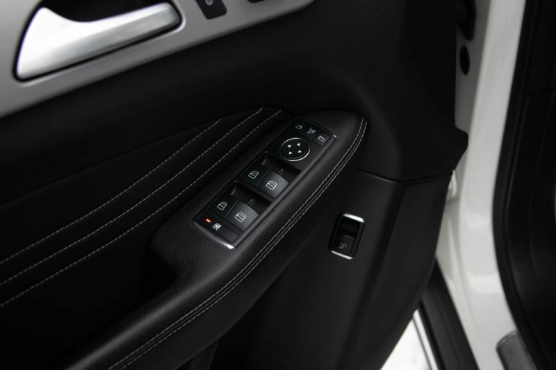 Mercedes - ML250 - pic25