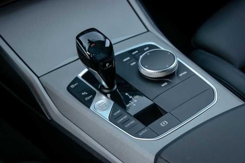 BMW - 320 - pic28