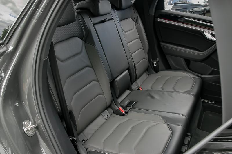 Volkswagen - Touareg - pic17