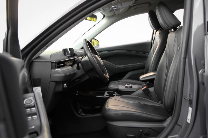 Ford - Mustang - pic15
