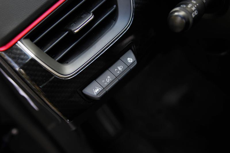 Renault - Arkana - pic30