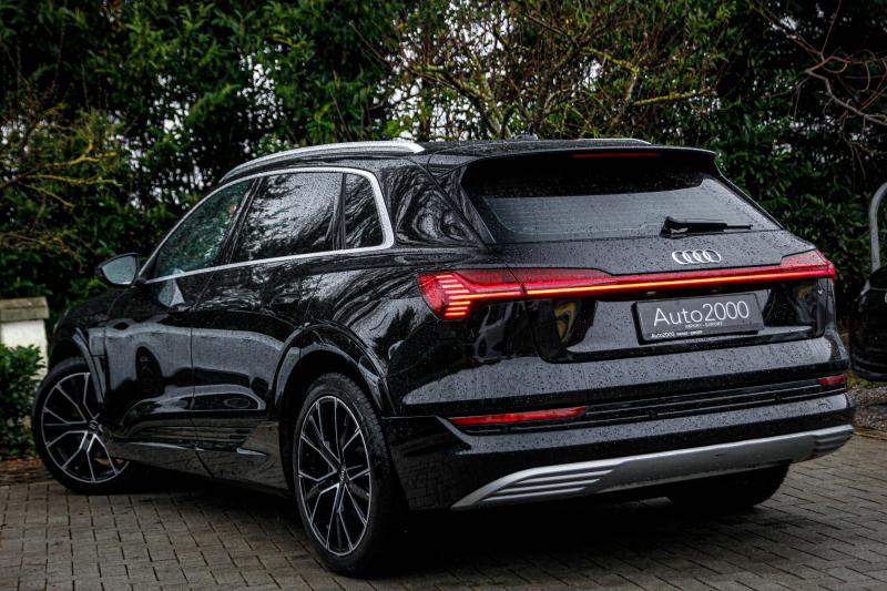 Audi - E-tron - pic5