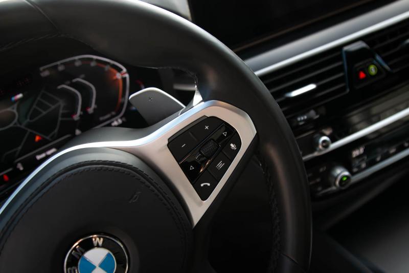 BMW - 530 - pic10