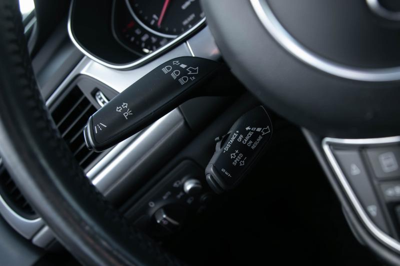 Volkswagen - ID4 - pic12