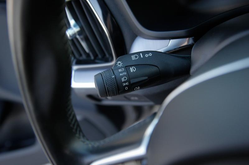 Volvo - v60 - pic36