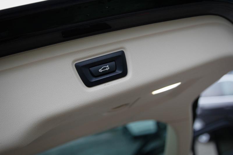 BMW - 320 - pic37