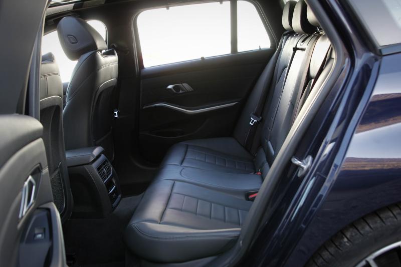 BMW - 330 - pic15