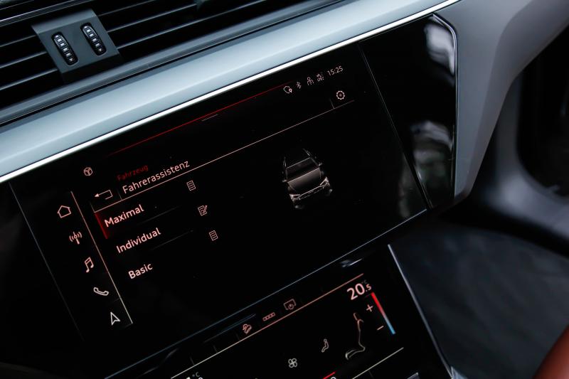 Audi - E-tron - pic21