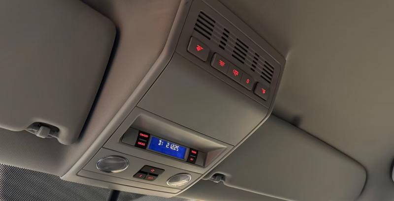 Volkswagen - Multivan - pic11