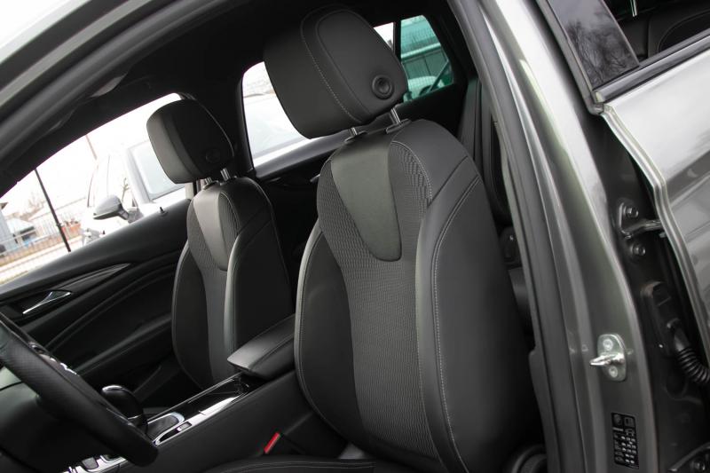 Opel - Insignia - pic11