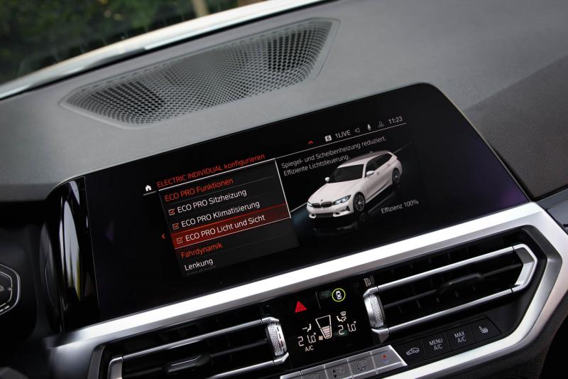 BMW - 330 - pic26