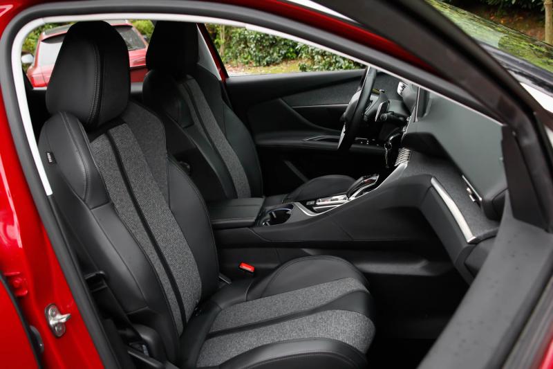 Peugeot - 3008 - pic13