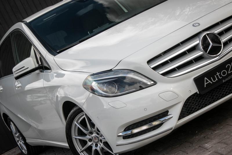 Mercedes - B180 - pic4