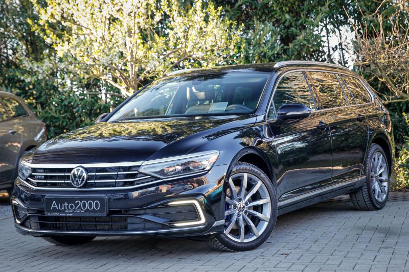 Volkswagen - Passat - pic3