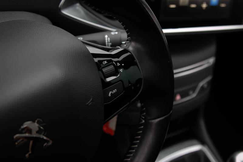 Peugeot - 308 - pic11