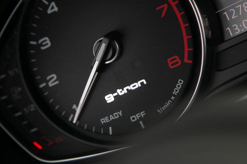 Audi - A4 - pic34