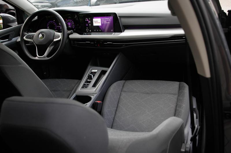Volkswagen - Golf VIII - pic15