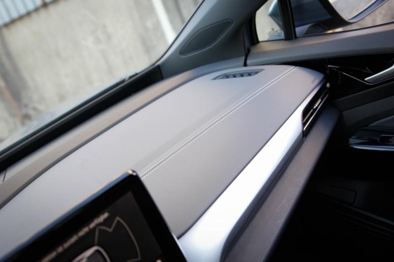 Volkswagen - ID4 - pic19