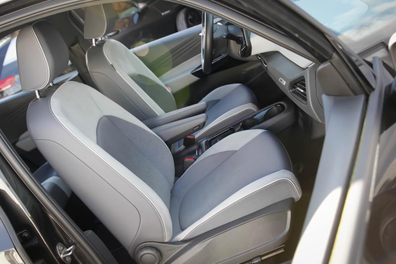 Volkswagen - ID3 - pic9