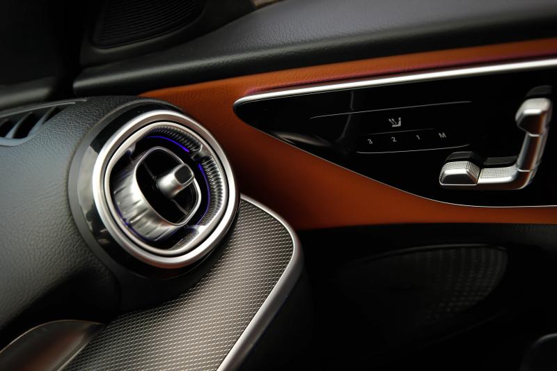 Mercedes - C200 - pic18