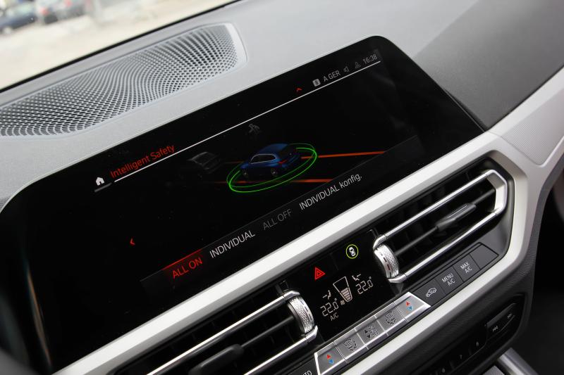 BMW - 320 - pic19