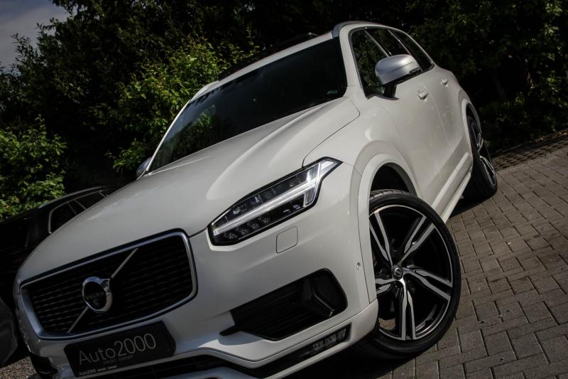 Volvo - XC90 - pic10